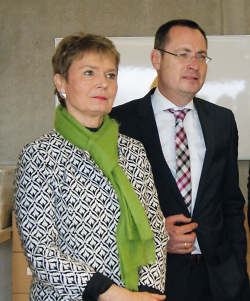Staatssektretärin Gurr-Hirsch und Oberbürgermeister Thilo Rentschler