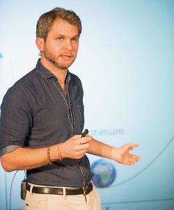 Leidenschaftlicher Redner - Geschäftsführer der Deutschen Gesellschaft CLUB OF ROME Andreas Huber  