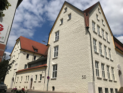 Der Kellenputz der Bohlschule wurde erneuert ? das Gebäude war im Juli 2019 Denkmal des Monats